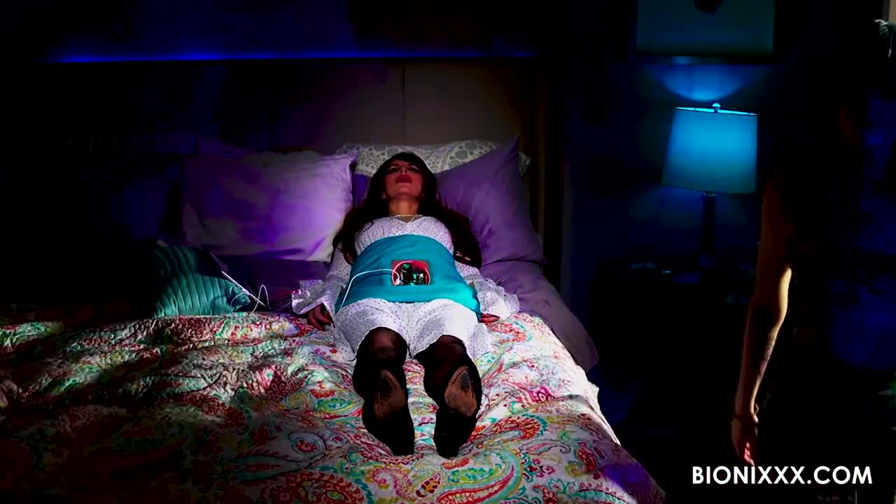 Watch 1314 Ashley Fires Mercybot Xommy Porn Video - ePornSup.