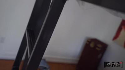 Lexi Aaane y Alex Coal follan y chupan la polla dura de su primo