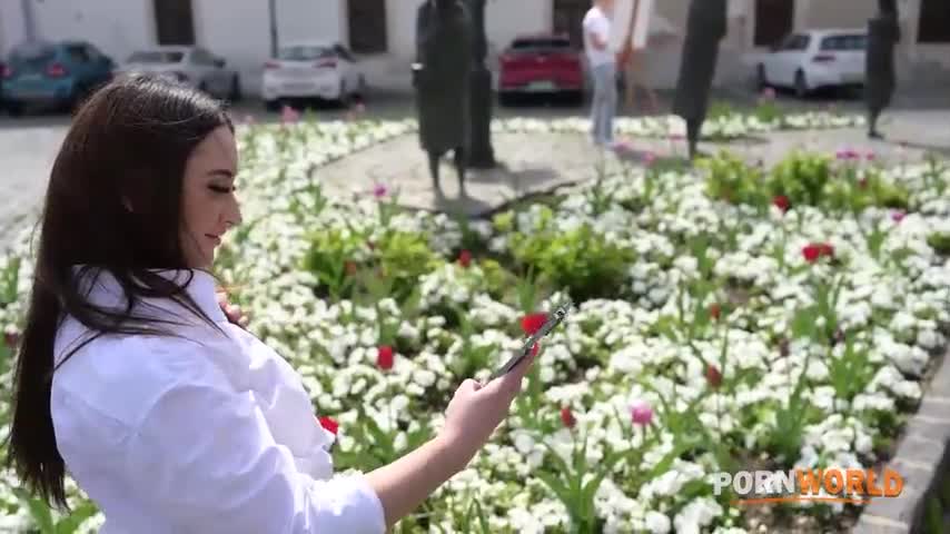 Watch La hermosa Sara diamante visita a un artista y se lo termina cogiendo Porn Video - ePornSup.