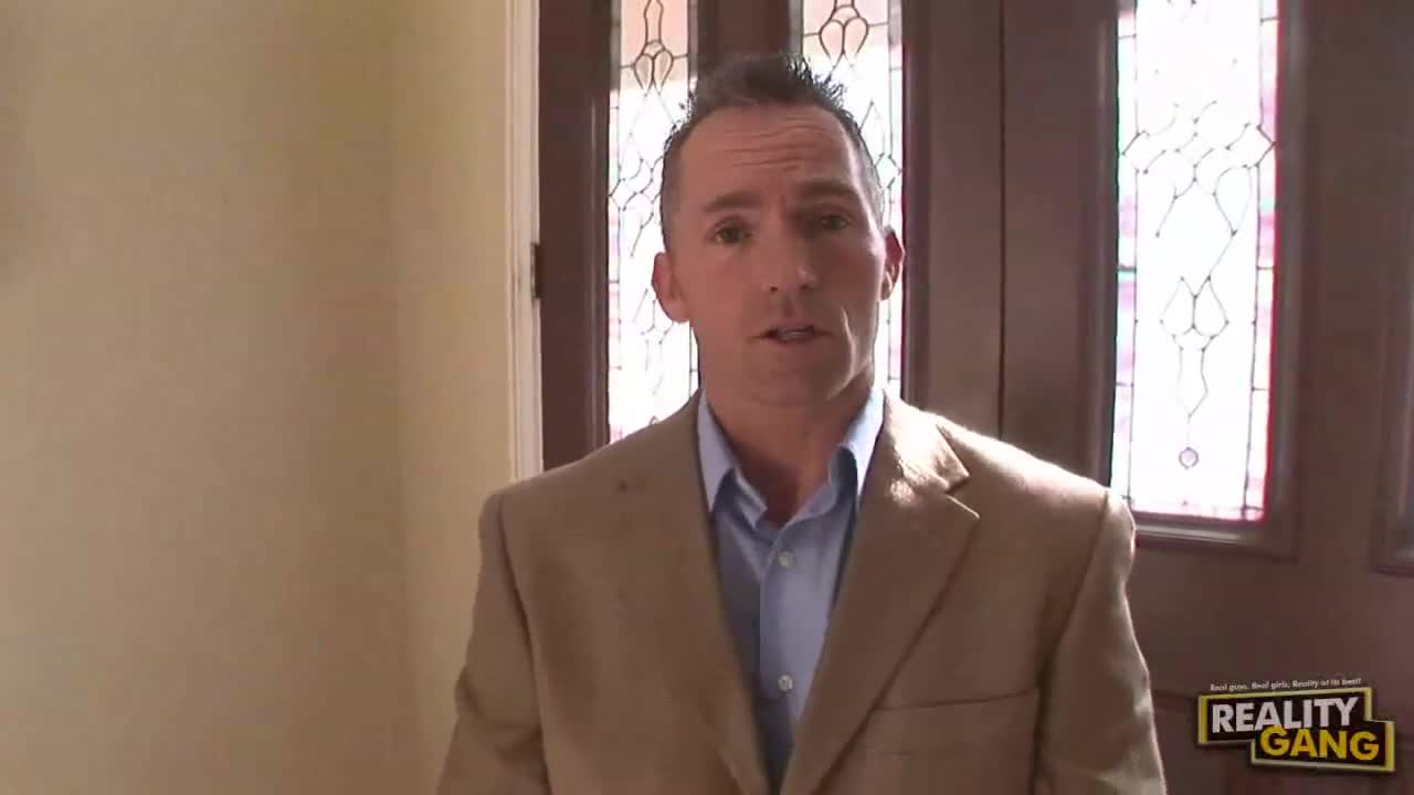 Watch El director mete su polla en la estudiante Porn Video - ePornSup.
