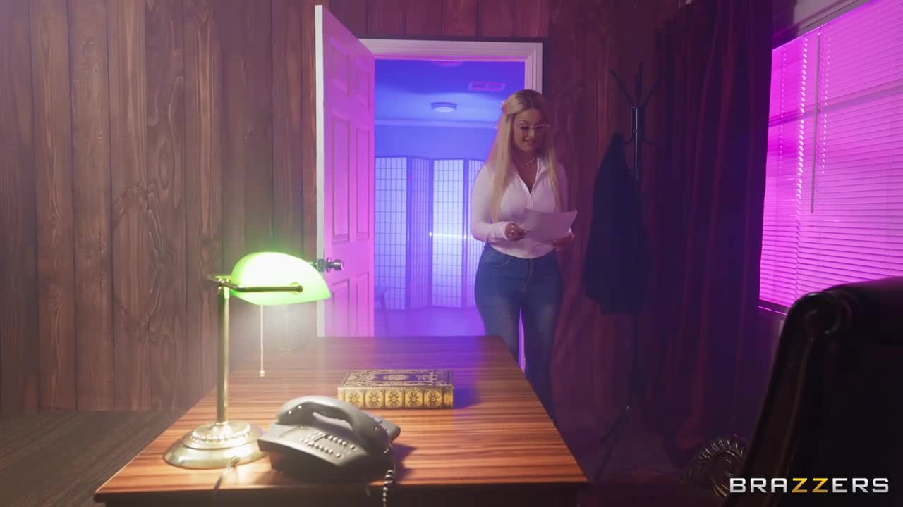 Watch Amazing woman gets job by fucking Porn Video - ePornSup.