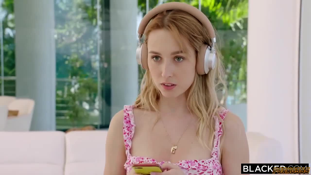Watch Kelly Collins - Pleasure Seekers Part 3 Porn Video - ePornSup.