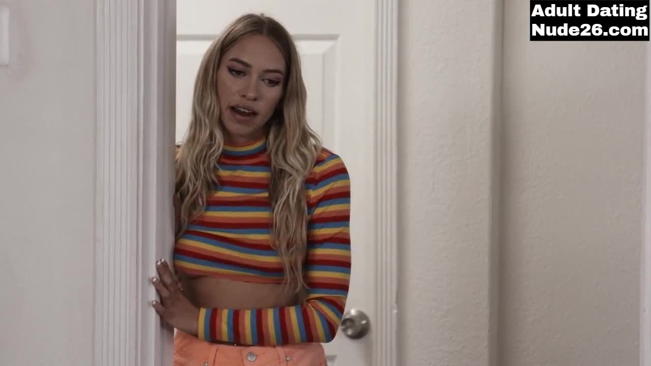 Watch Khloe Kapri Porn Video - ePornSup.