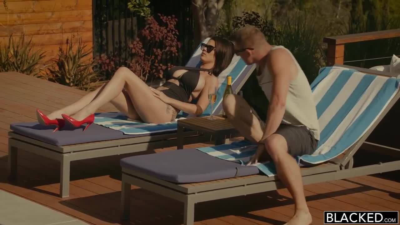 Watch Un juego de coqueteo que fue demasiado lejos Porn Video - ePornSup.