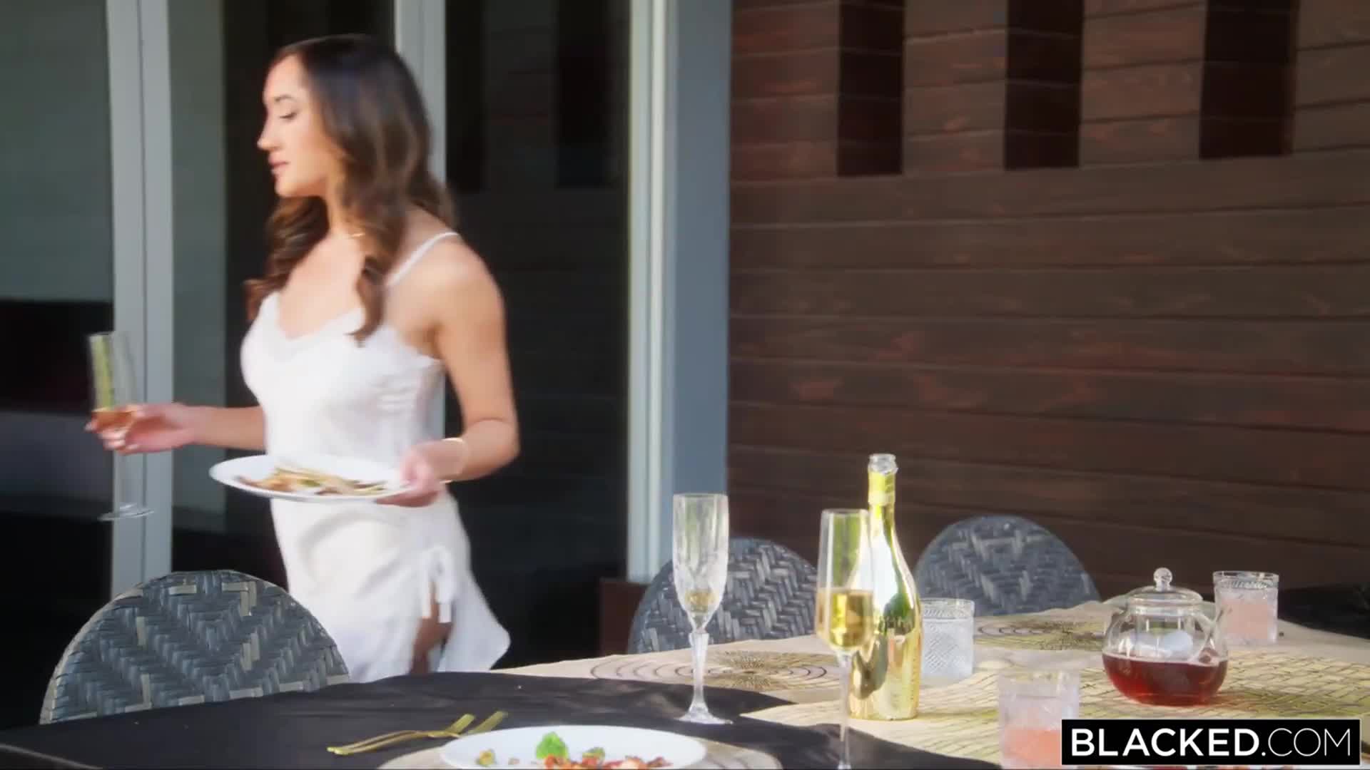 Watch Chloe Amour - Trophy Wife Cheats On Hubby Porn Video - ePornSup.