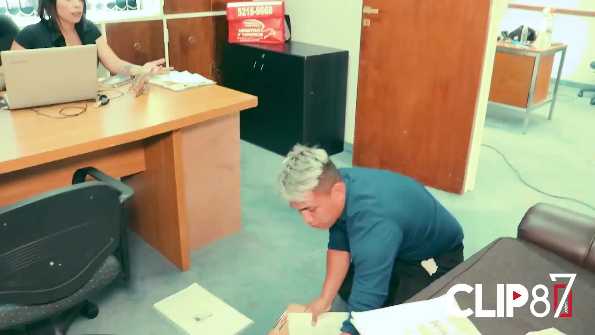 Watch Follando con el jefe en la oficina - Stefy Quinn Porn Video - ePornSup.