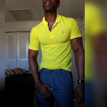 Watch Muscle Black Stud Deepthroats Amateur Porn Video - ePornSup.