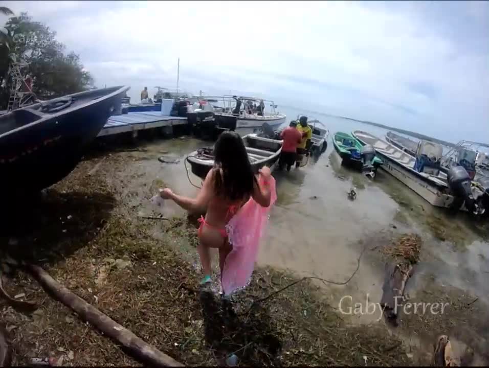 Watch Exhibición en la isla Gaby Ferrer Porn Video - ePornSup.