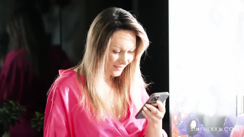 Watch El sexo más elegante y sensual con Karina King Porn Video - ePornSup.