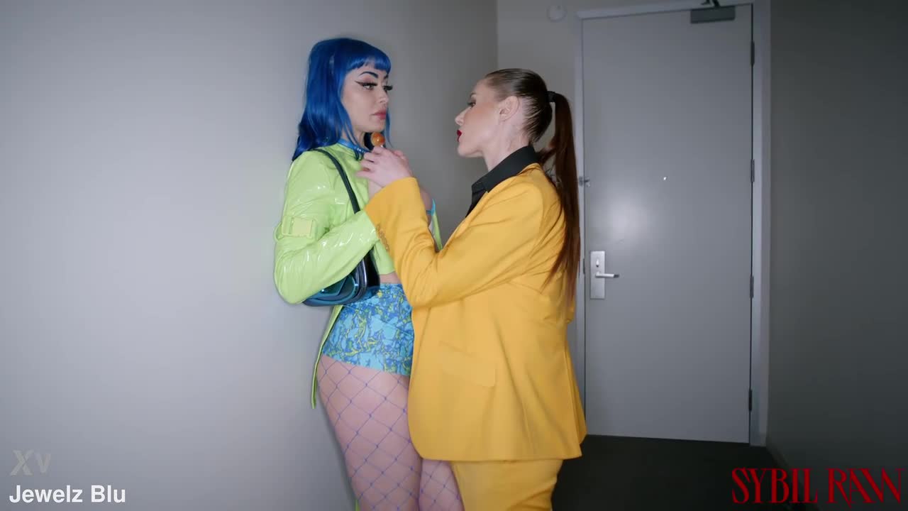Watch Jewelz Blu Sybil A - GETTING PICKED UP lesbienne strapon Porn Video - ePornSup.