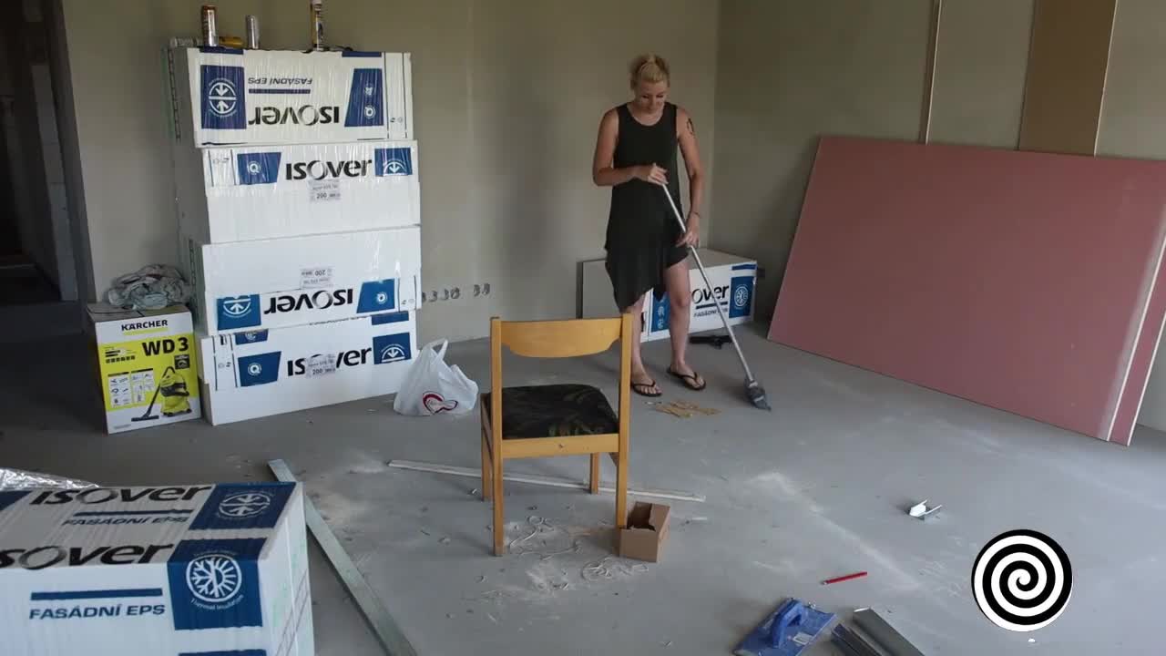 Watch Blonde Teen Gets Creampied by Worker on Construction Site Porn Video - ePornSup.
