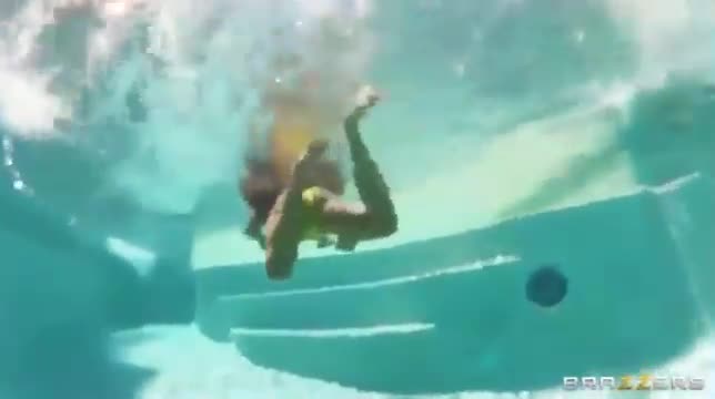 Watch Sex by the Pool Porn Video - ePornSup.
