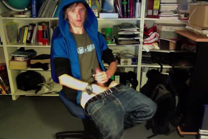Watch Amateur Twink's Huge Load on Webcam Porn Video - ePornSup.