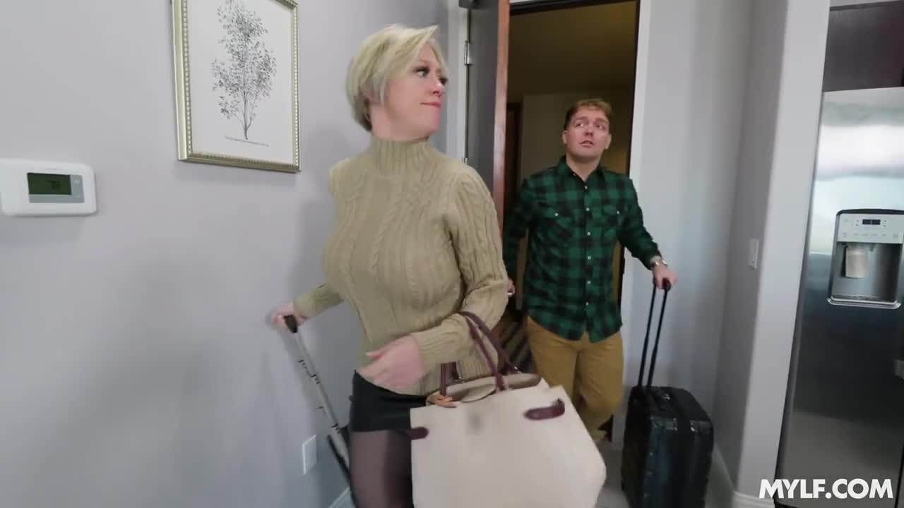 Watch Don't worry mommy, you are too old to get pregnant Porn Video - ePornSup.