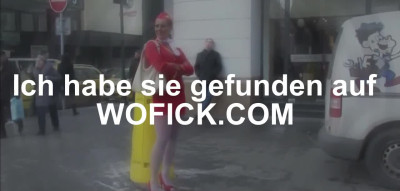 Haebsche Stewardess versaut gebumst