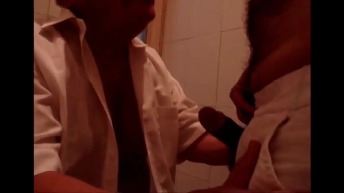 Watch Daddy's Bathroom Blowjob Adventure Porn Video - ePornSup.