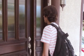 La madrastra de su novia le da unas clases personalizadas