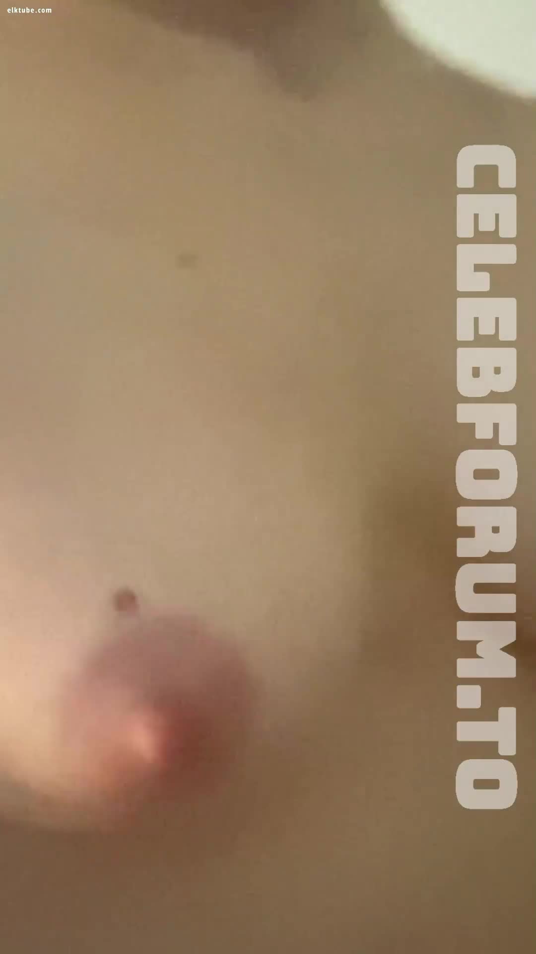 Watch Die Militante Veganerin fuck Porn Video - ePornSup.