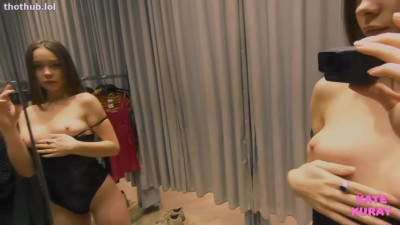 Katekuray locker room