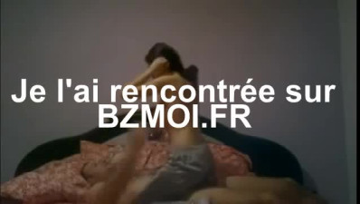 Baise amateur avec une jeune aux gros seins tout ronds