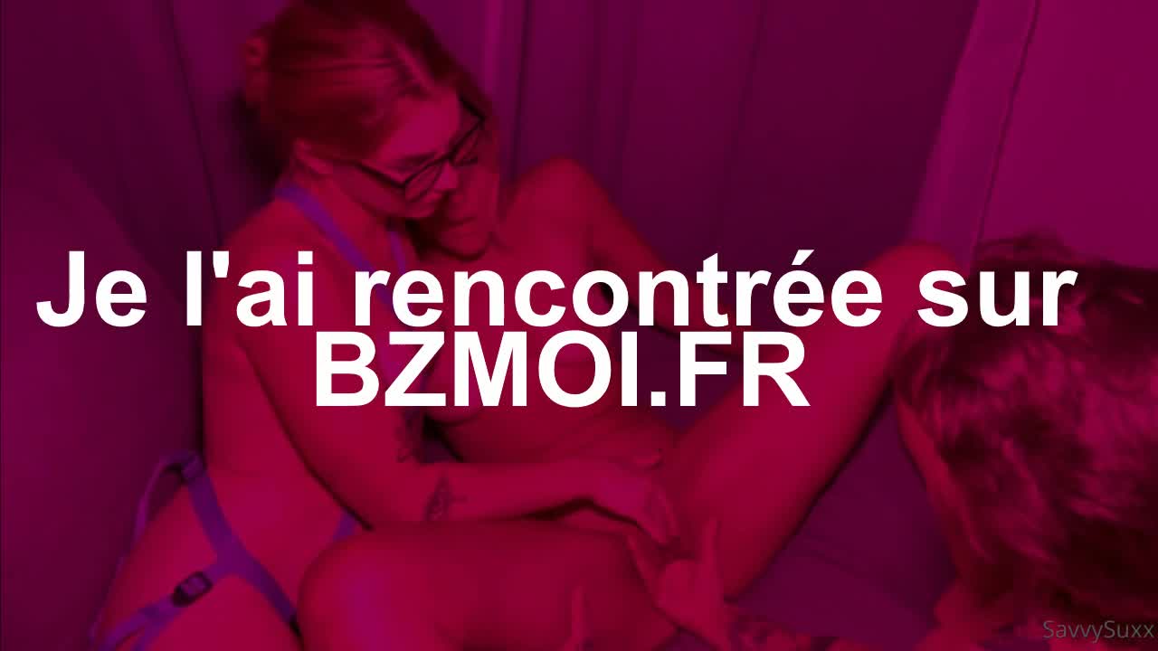 Watch Un couple d amateurs a une relation a trois avec une fille Porn Video - ePornSup.