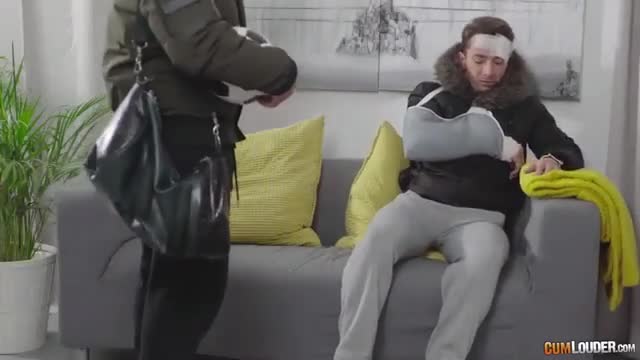 Watch Apolonia follando con su hermano Porn Video - ePornSup.