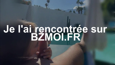 La fellation au bord de la piscine a meilleur gout