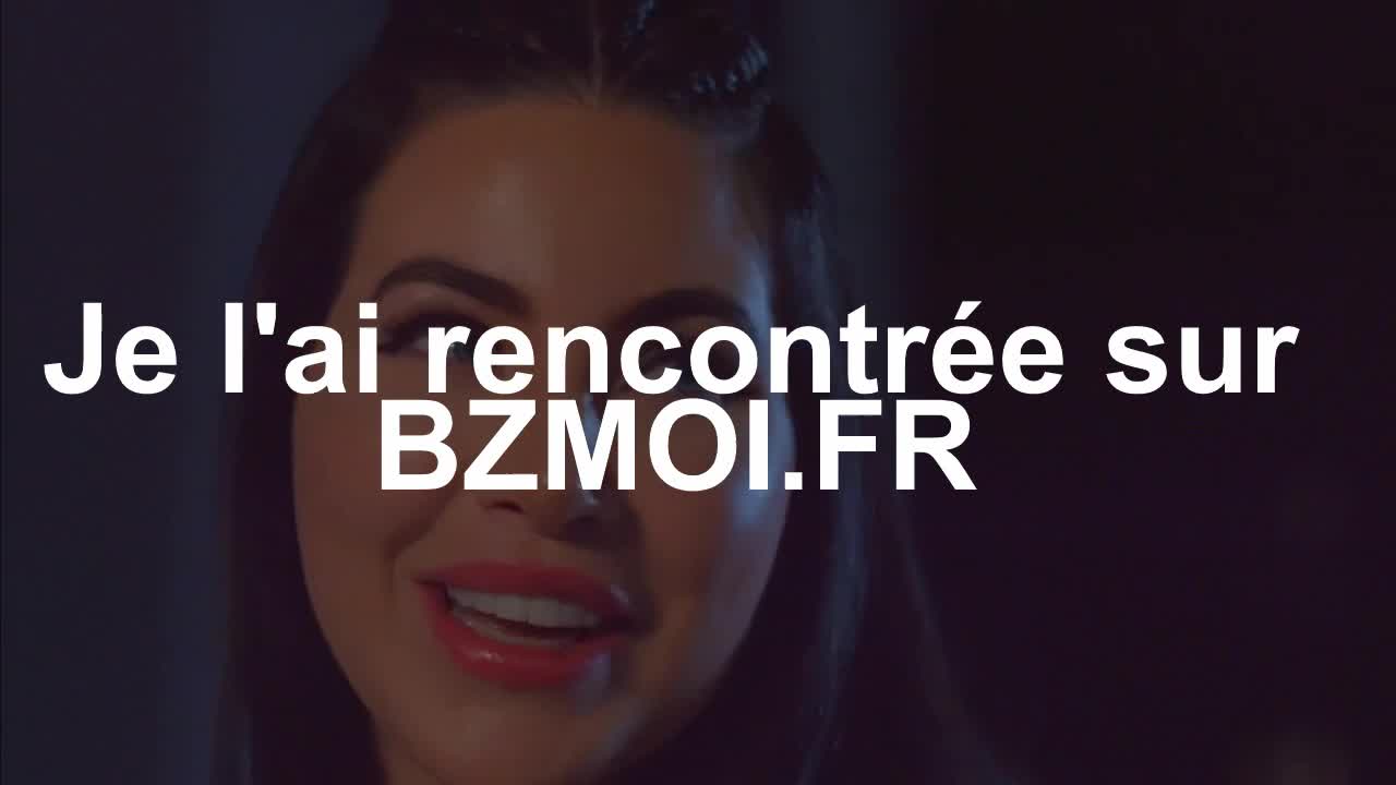 Watch Salope aux gros seins simule une baise Porn Video - ePornSup.