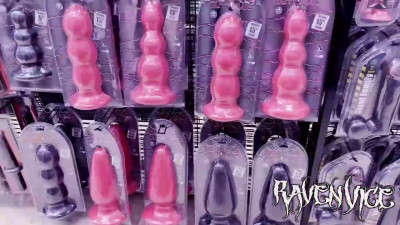 1082 Sarah Arabic Raven Vice
