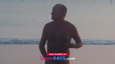 Daddy Blows Cameraman on Their Outdoor Stroll