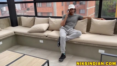 Niks - Huge Cricket Fan